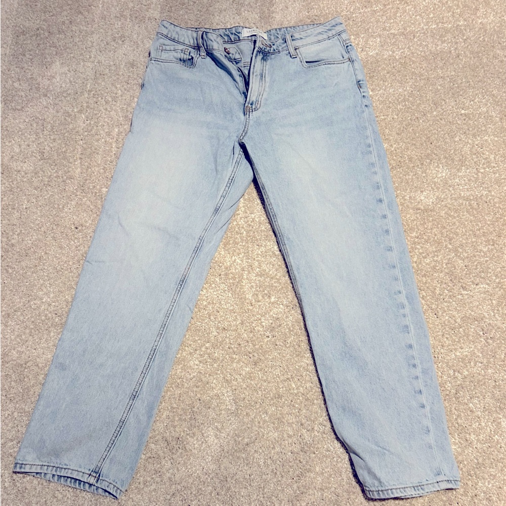 Boyfriend jeans worn once! Cute stylish comfy jeans!